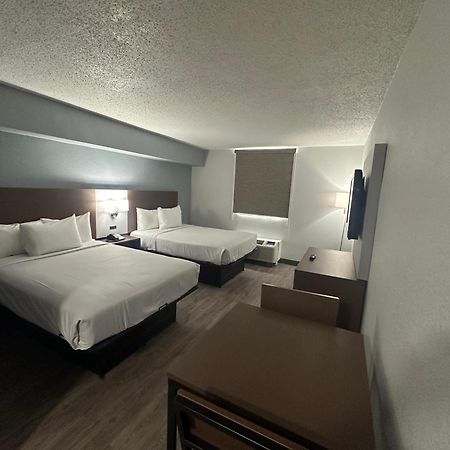 Suburban Studios Chester I-95 Εξωτερικό φωτογραφία