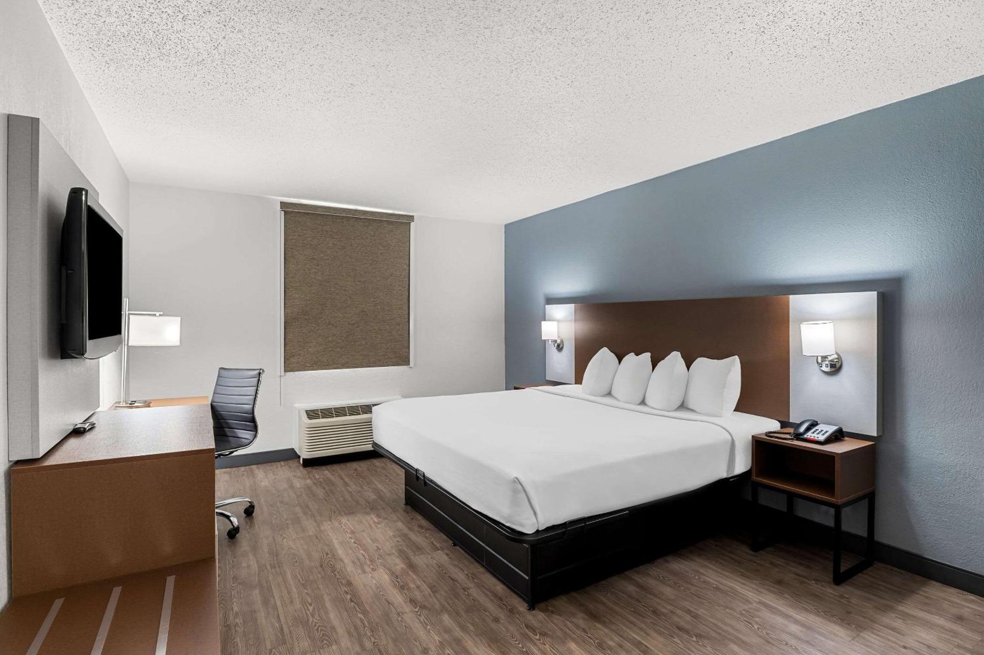 Suburban Studios Chester I-95 Εξωτερικό φωτογραφία
