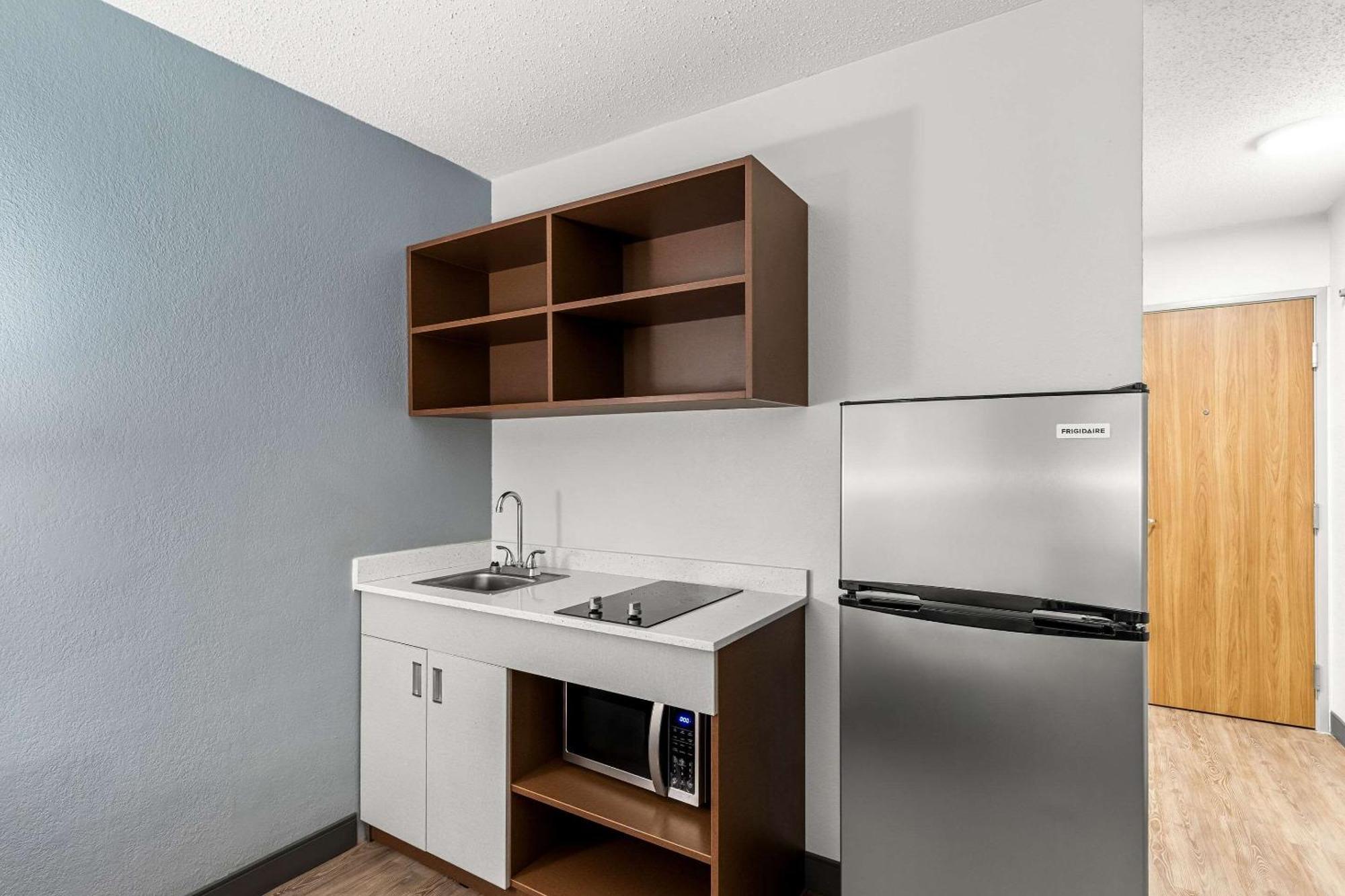 Suburban Studios Chester I-95 Εξωτερικό φωτογραφία